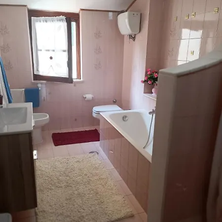 Casa Aurorarosa * تروبيا